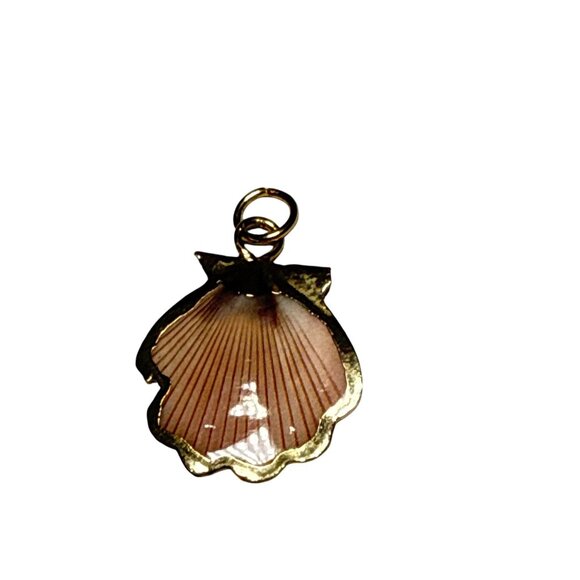 Gold Trimmed Pink Seashell Pendant Charm for Necklace or Bracelet Jewelry Making - Picture 1 of 5